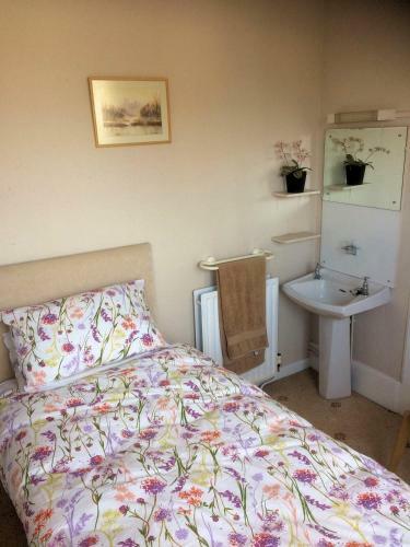 Hostal Long Stay Group - St Josephs Rooms