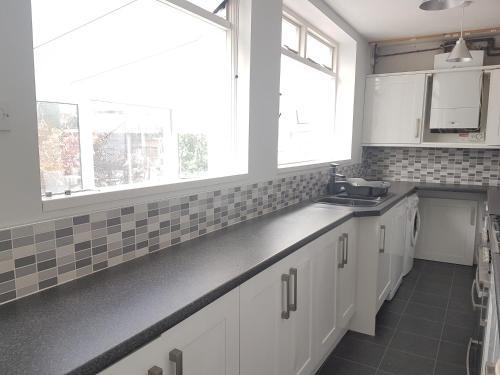 Hostal Carmel Serviced Rooms