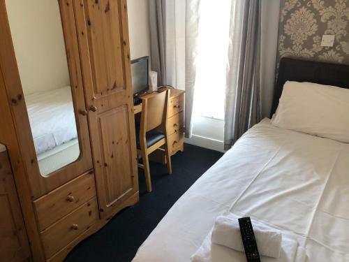Hostal The Aaron