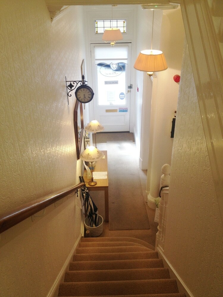 Hostal Doune Guest House