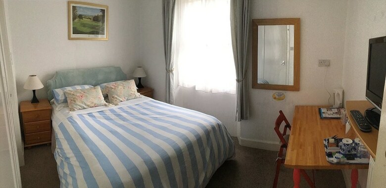 Hostal Doune Guest House