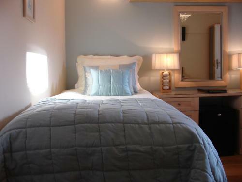 Hostal Atlantic Heights Guest House
