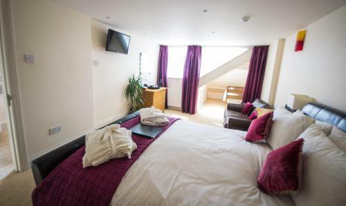 Hostal Atlantic Heights Guest House