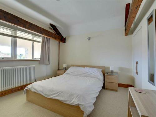 Charming Holiday Home In Sandwich Kent With Bbq