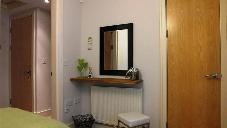Apartamento Rhodewood House 35