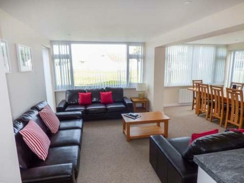 Salterns 4, Seaview III