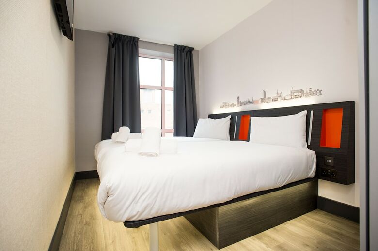 Easyhotel Sheffield