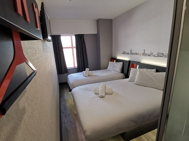 Easyhotel Sheffield