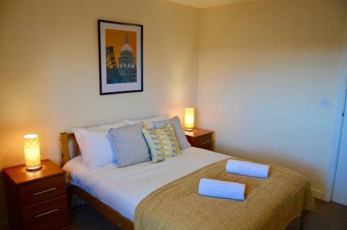 Amazing Two Bedroom Apartment - Lusso Management