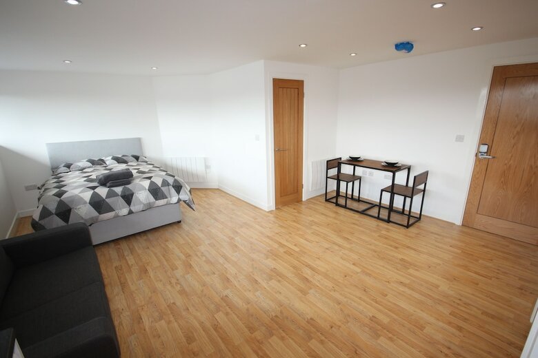 James House Apartments