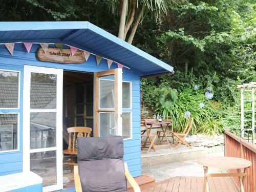 Beachcomber, Redruth