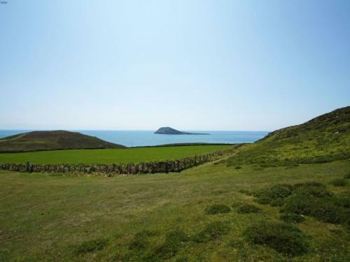 Holiday Home Ty'r Felin