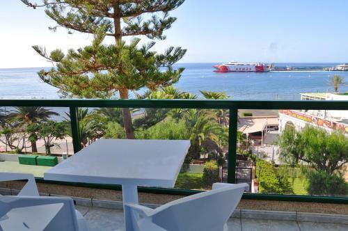 Apartamentos Comodoro