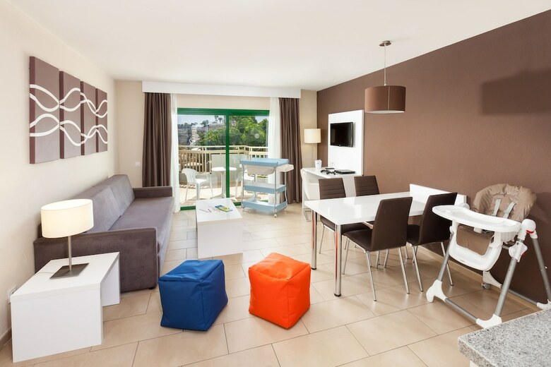Aparthotel Playaolid Suites&apartments