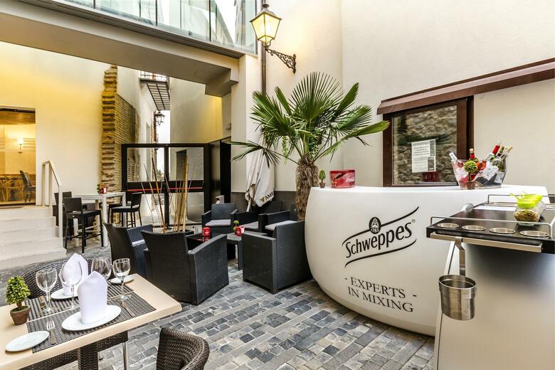 Hotel Reina Cristina