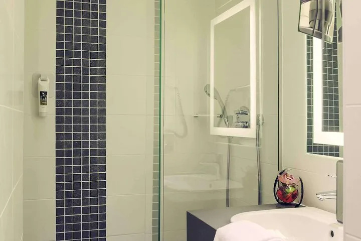 Hotel Mercure Lyon L Isle D Abeau 3