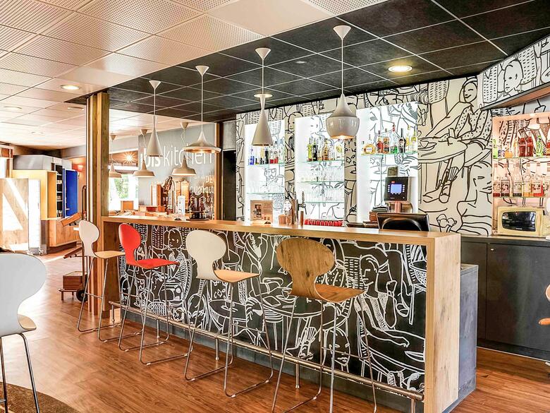 Hotel Ibis Salon De Provence