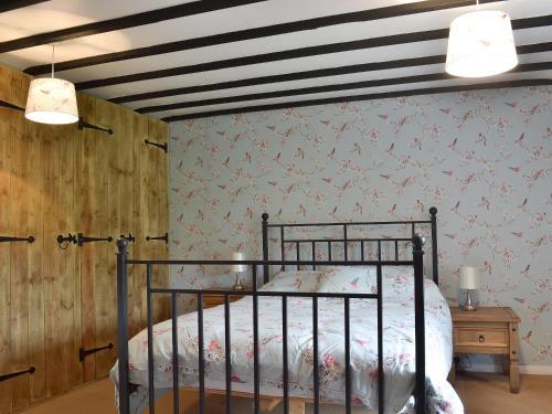 Holmefield Cottage