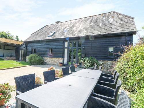 Little Duxmore Barn, Ryde