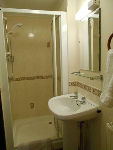 Pencombe House B&B