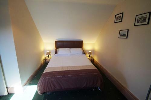 Y Ty Coets - Coach House