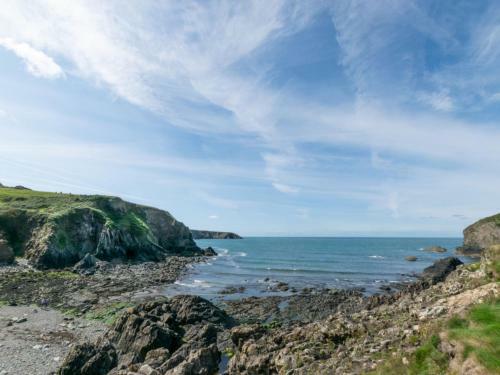 Holiday Home Bwthyn