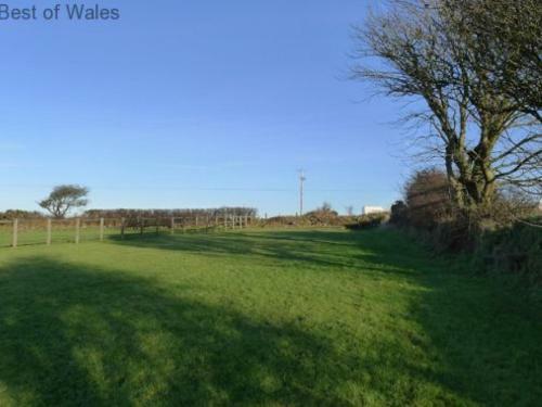 Holiday Home Bwthyn