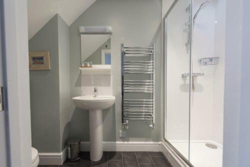 Bed & Breakfast Holbein House