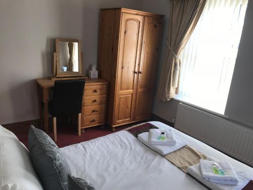 The Dillwyn Arms Hotel