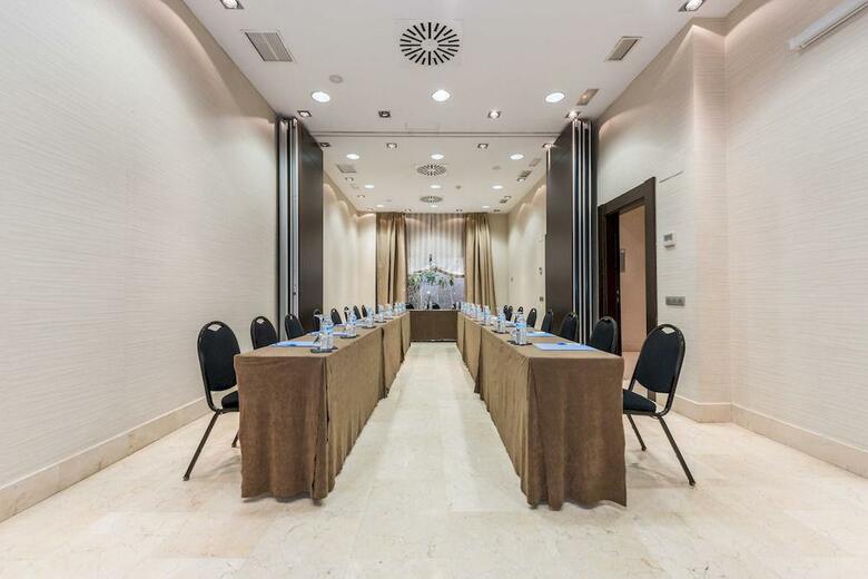 Hotel Mercader