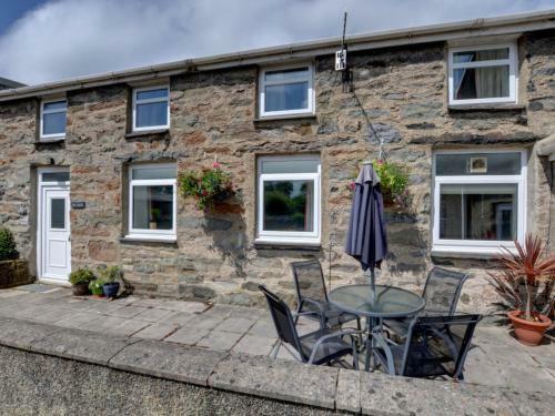 Holiday Home Glaslyn Cottage