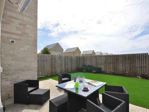 Jurassic Coast House, Portland