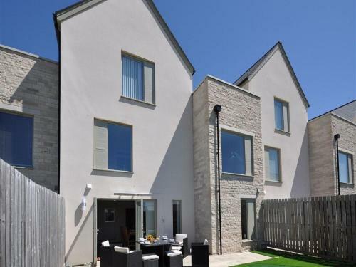 Jurassic Coast House, Portland