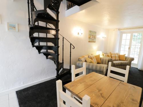 Bwthyn Gwyn, Prestatyn