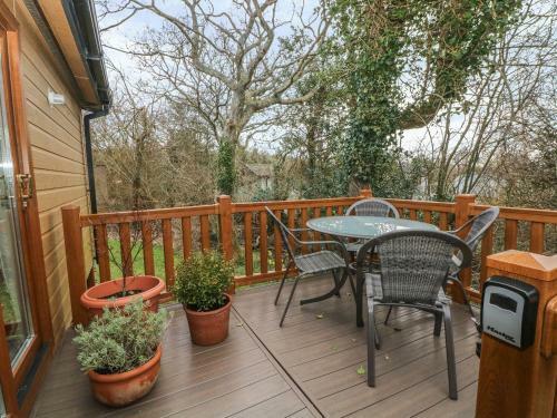 Cedar Lodge, Pwllheli