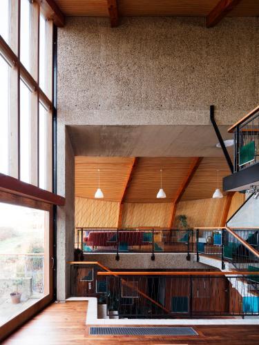 The Houseboat