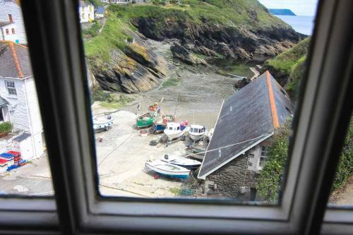 Cove Cottage
