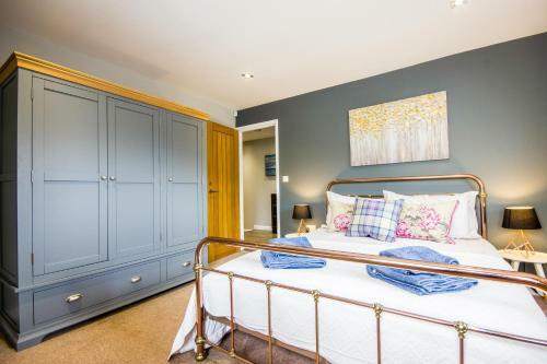 Gloucester View Apartment