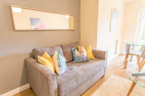 Razia Apartments