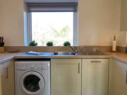 Quarters - Church Road Apartment