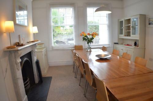 Villa Padstow House