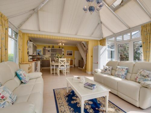 Holiday Home 24 Treverbyn