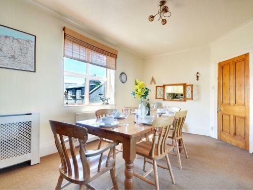 Spacious Apartment In Mortehoe Near The Sea