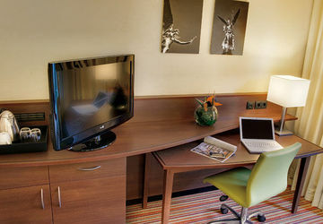 Hotel Courtyard By Marriott Munich City East