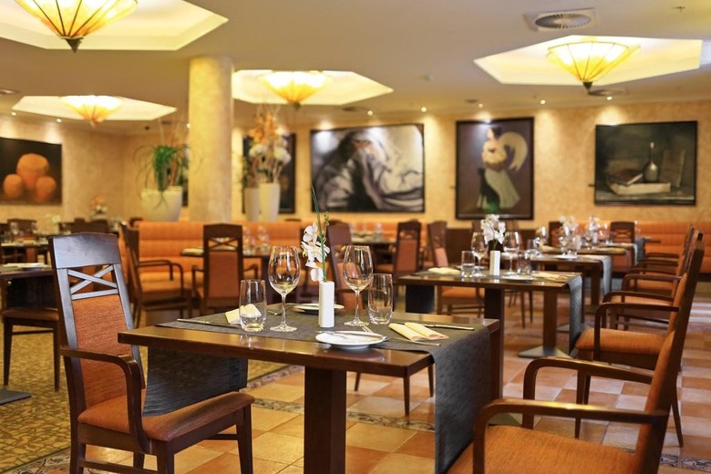 Lindner Hotel Prague Castle
