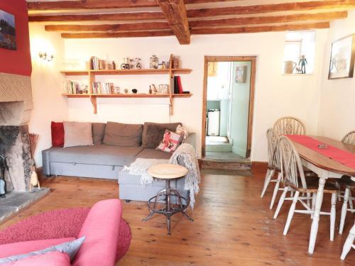 Holly Cottage, Matlock