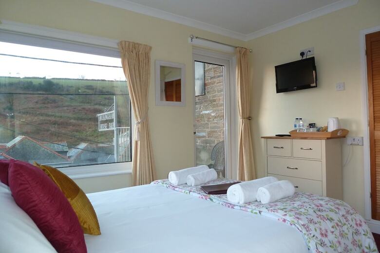 Bed & Breakfast Buckingham House