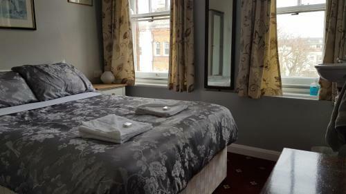 Oakley Hotel