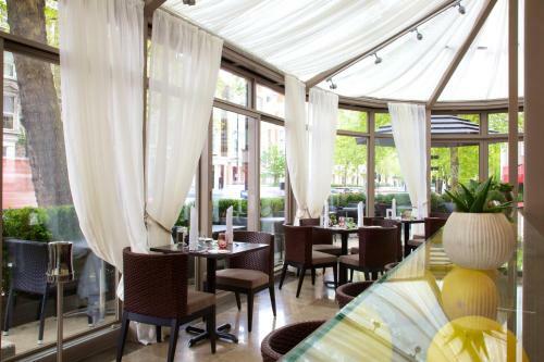 Hotel Xenia - Autograph Collection