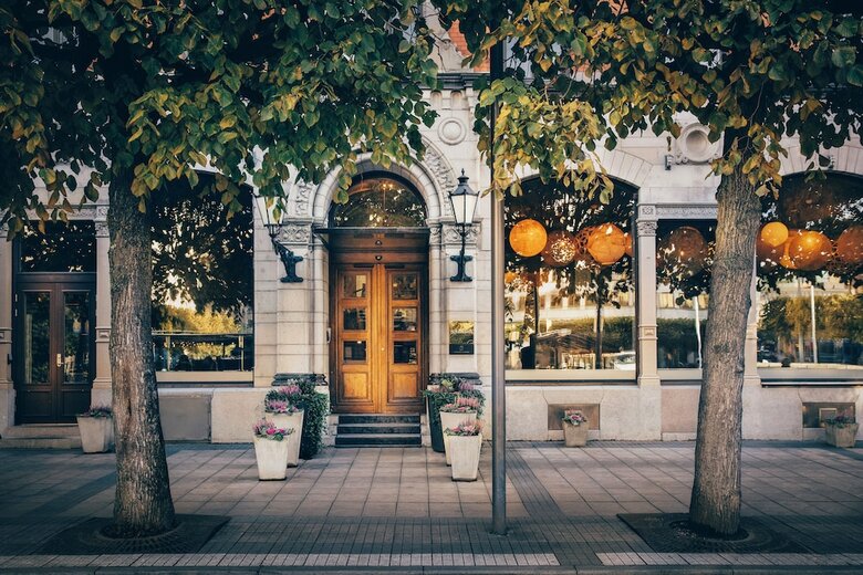 Hotel Nobis